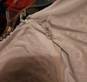 Cache White Sleeveless Dress with Subtle Animal Jacquard
